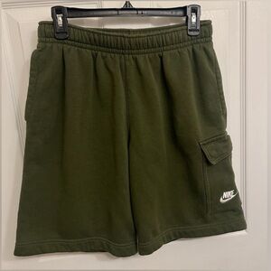 Nike Men’s size Small Sportswear Club
Olive Green Fleece Cargo Shorts